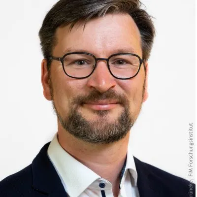Prof. Dr. Maximilian Röglinger
